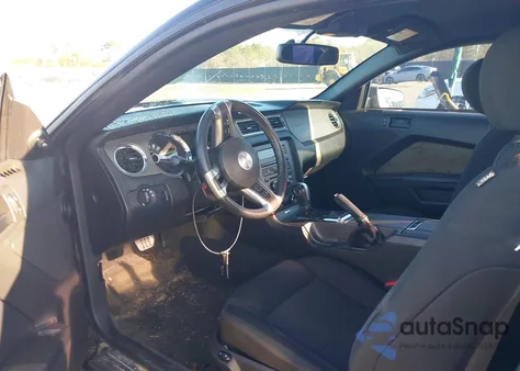 2013 Ford Mustang V6 from USA, damaged, VIN 1ZVBP8AMXD5207425